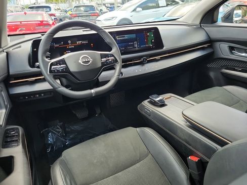 Certified 2024 Nissan Ariya AWD image 13
