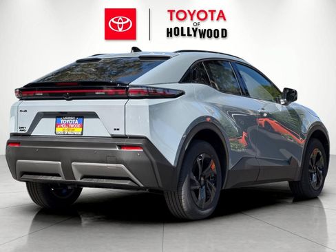 New 2026 Toyota C-HR AWD/4WD image 4