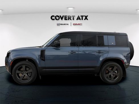 Used 2024 Land Rover Defender 110 SE image 5