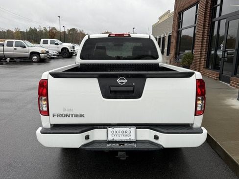 Used 2018 Nissan Frontier S image 5