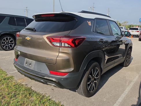 Used 2022 Chevrolet TrailBlazer ACTIV w/ Sun and Liftgate Package FWD image 6