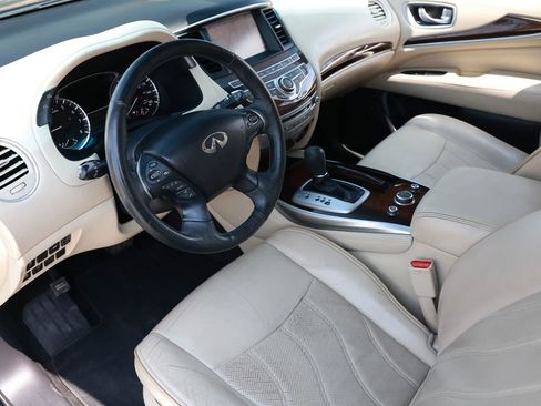 Used 2015 INFINITI QX60 FWD w/ Deluxe Touring Package image 13