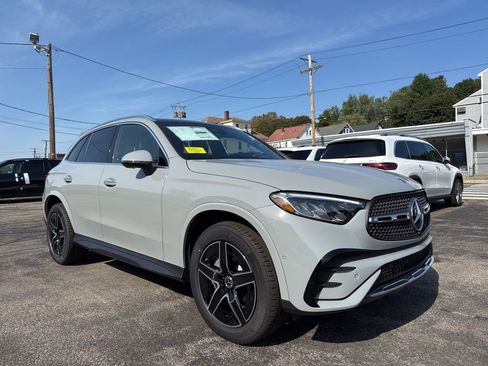 New 2026 Mercedes-Benz GLC 300 4MATIC image 1
