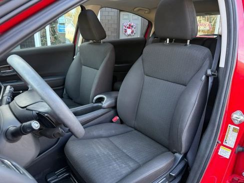 Used 2016 Honda HR-V EX image 12