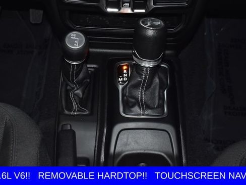 Used 2023 Jeep Wrangler Unlimited Sahara AWD/4WD image 22