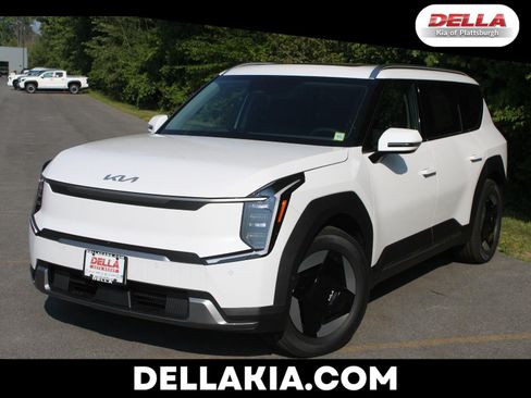 New 2026 Kia EV9 Wind AWD/4WD image 1