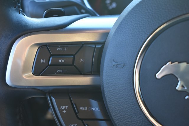 Used 2018 Ford Mustang GT Premium w/ Carbon Sport Interior Package RWD image 19