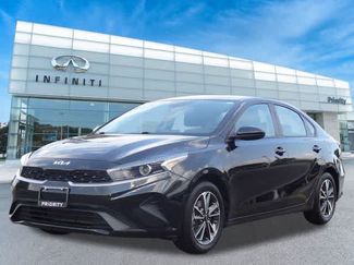 Used 2023 Kia Forte LXS FWD video 1