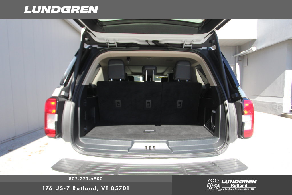 Used 2023 Ford Expedition XLT AWD/4WD image 19
