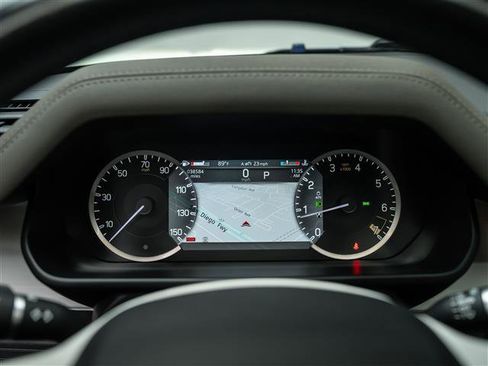 Used 2022 Land Rover Defender 110 S image 22