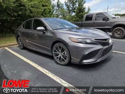 Used 2021 Toyota Camry SE