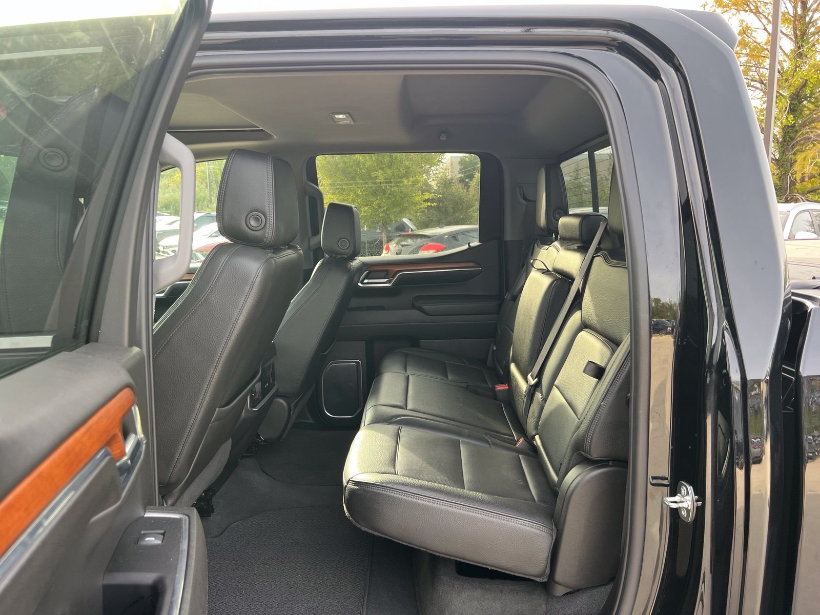 Used 2022 GMC Sierra 1500 Denali w/ Denali Reserve Package AWD/4WD image 17