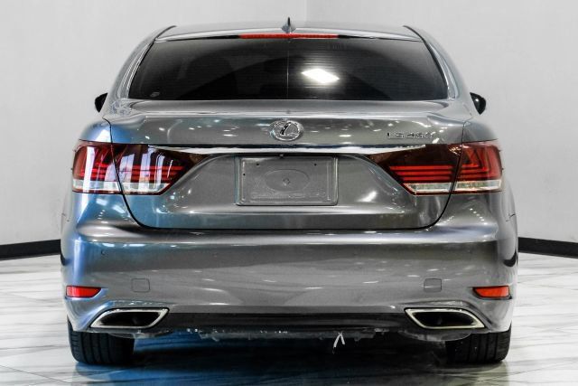 Used 2017 Lexus LS 460 w/ Comfort Package RWD image 14