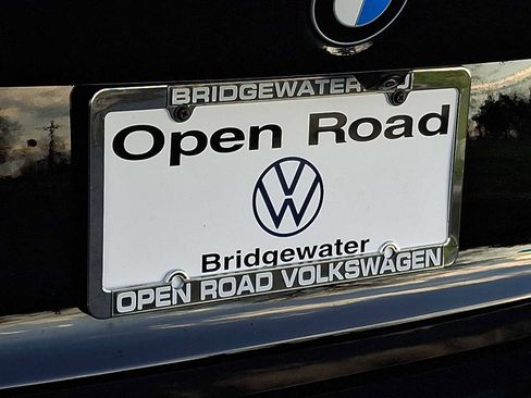 Used 2023 BMW 330i xDrive Sedan w/ Premium Package image 30