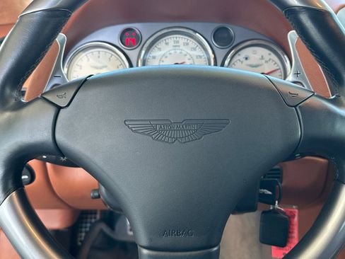 Used 2004 Aston Martin Vanquish RWD image 23