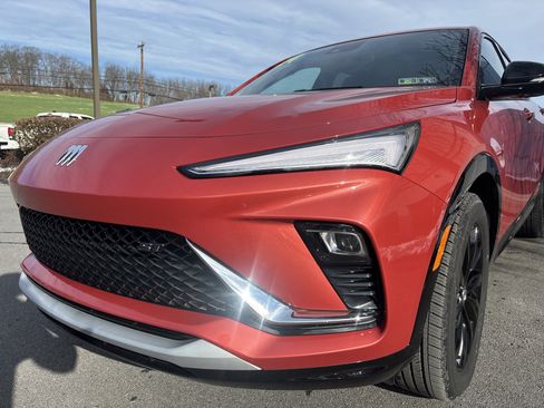 Used 2024 Buick Envista Sport Touring w/ Convenience I Package image 10