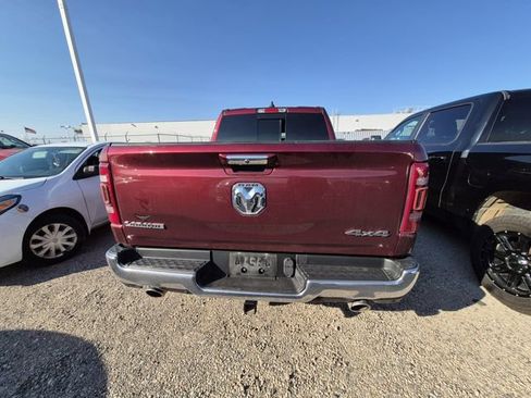 Used 2022 RAM 1500 Laramie AWD/4WD image 9