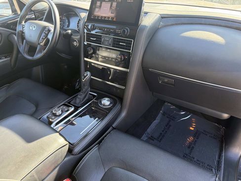 Used 2024 INFINITI QX80 Luxe image 25