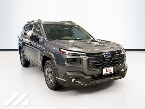 Used 2026 Subaru Outback Premium AWD/4WD image 3