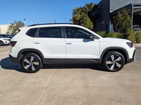 Used 2025 Volkswagen Taos S image 4