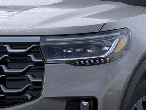 New 2026 Ford Explorer Platinum RWD image 18