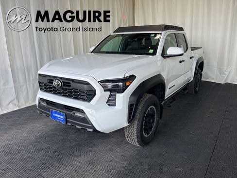 New 2026 Toyota Tacoma TRD Off-Road AWD/4WD image 1