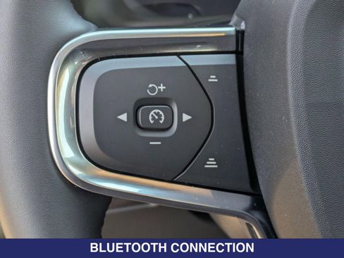 New 2026 Volvo XC40 B5 Plus w/ Protection Package Premier image 17