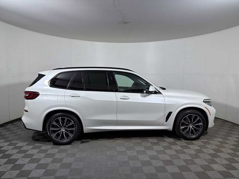 Used 2023 BMW X5 xDrive40i w/ M Sport Package AWD/4WD image 7