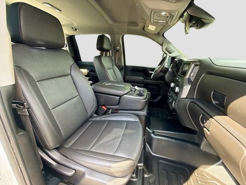 Used 2024 GMC Sierra 3500 Pro w/ Fleet Convenience Package RWD image 28