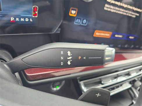 New 2026 Chevrolet Traverse Z71 image 25