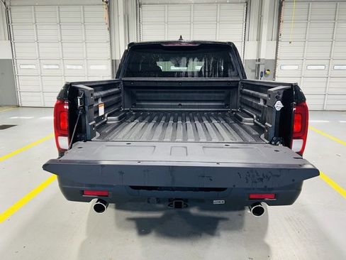 New 2026 Honda Ridgeline Sport image 10