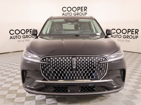 New 2026 Lincoln Aviator Reserve image 9