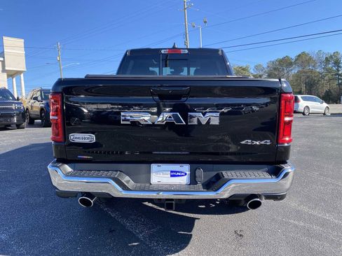 Used 2025 RAM 1500 Limited image 6