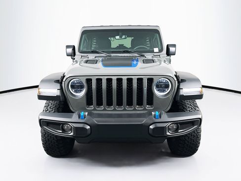 Used 2023 Jeep Wrangler Unlimited Rubicon 4xe AWD/4WD image 2