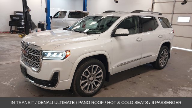 Used 2023 GMC Acadia Denali w/ Denali Ultimate Package AWD/4WD image 39