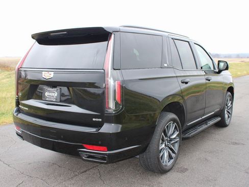 Used 2024 Cadillac Escalade Sport image 7