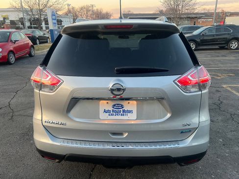Used 2014 Nissan Rogue SV w/ SV Premium Package image 14