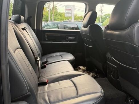 Used 2018 RAM 2500 Laramie w/ Sport Appearance Group AWD/4WD image 8