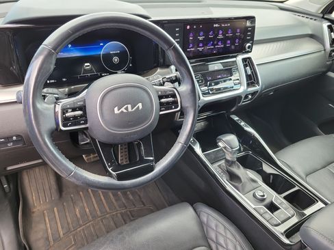 Used 2022 Kia Sorento SX FWD image 9
