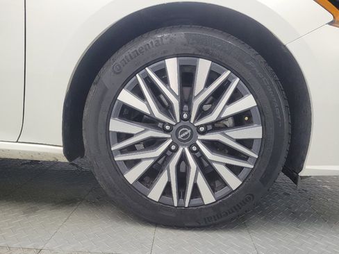 Used 2023 Nissan Altima 2.5 SV image 31