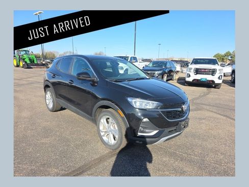 Used 2022 Buick Encore GX Preferred w/ Cold Weather Comfort Package AWD/4WD image 1