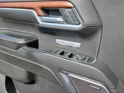 Used 2023 GMC Sierra 1500 Denali w/ Denali Reserve Package image 8