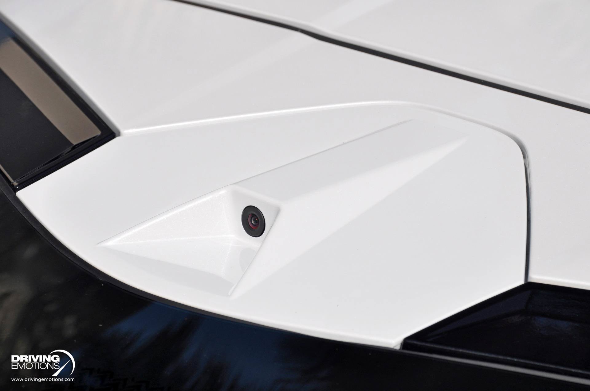 Used 2023 Chevrolet Corvette Stingray Premium Cpe w/ Z51 Performance Package RWD image 13
