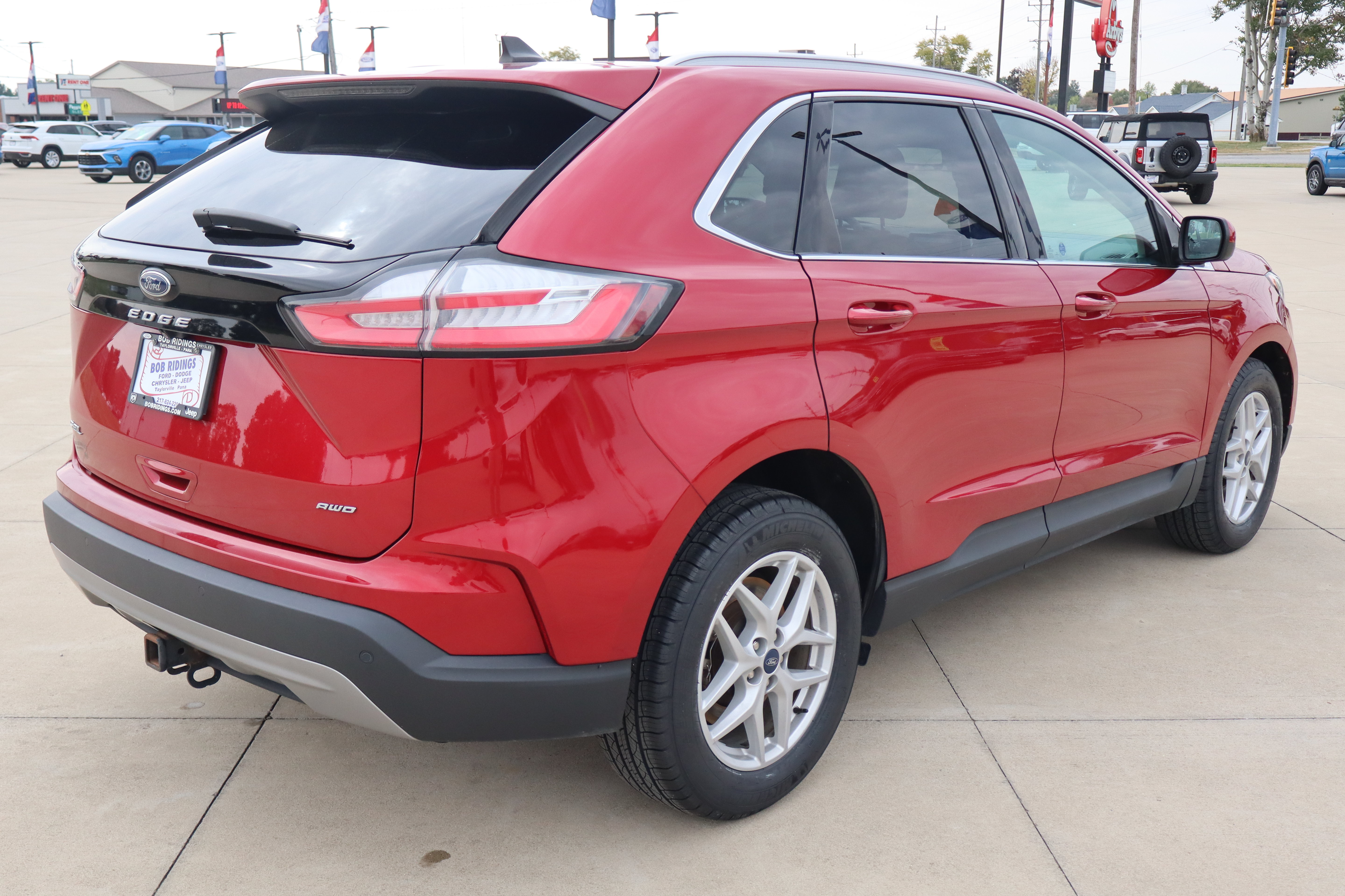 Used 2021 Ford Edge SEL w/ Convenience Package AWD/4WD image 5