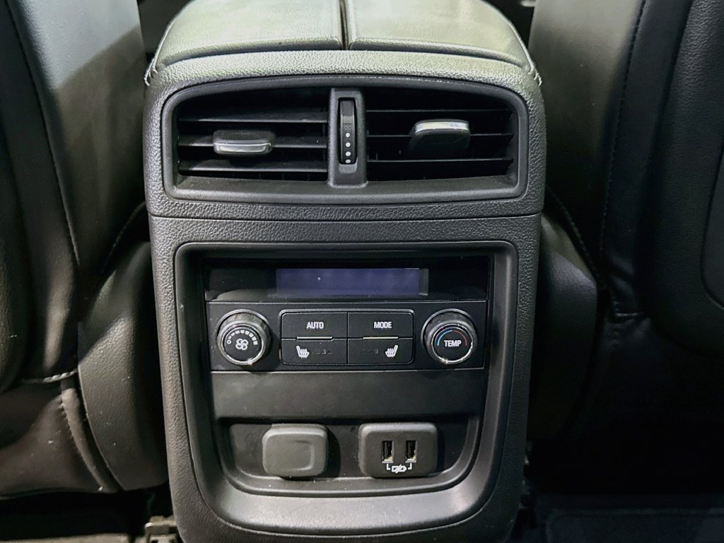 Used 2019 Buick Envision Premium w/ Driver Confidence Package AWD/4WD image 27