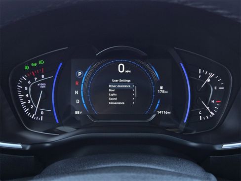 Used 2020 Hyundai Santa Fe SEL image 6