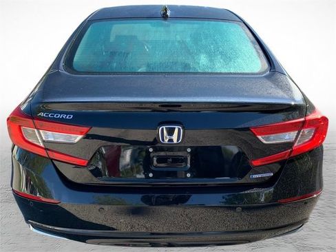 Used 2021 Honda Accord EX-L image 4