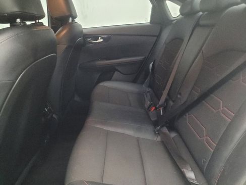 Used 2022 Kia Forte GT w/ GT Technology Package FWD image 18