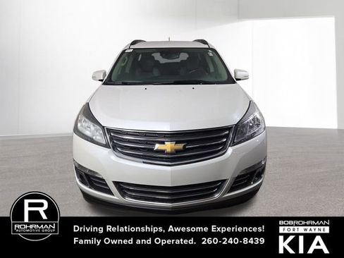 Used 2016 Chevrolet Traverse LTZ image 3