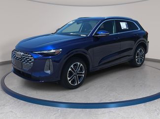 Used 2025 Audi Q5 Premium w/ Convenience Package AWD/4WD video 1